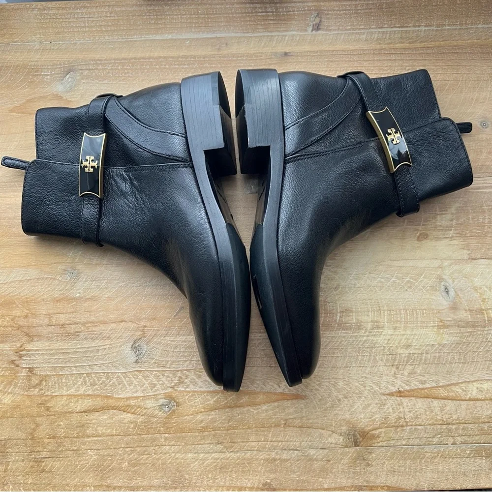Tory Burch Perrine Leather Ankle Boot in Black Size 6.5 New